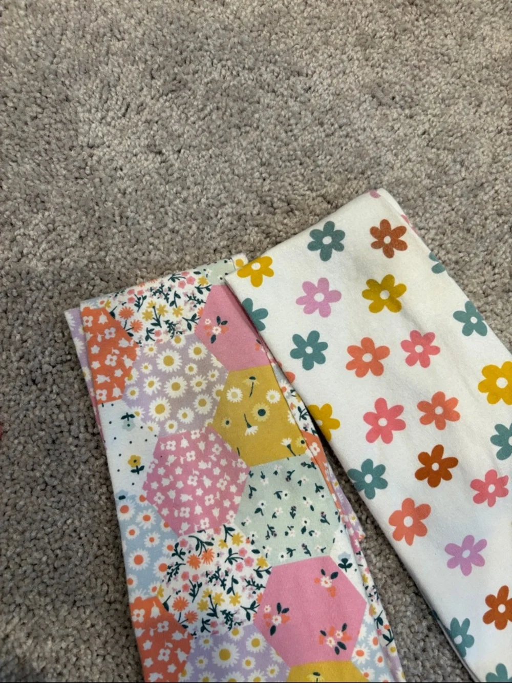Set of 7 girls 4T leggings - Picture 2 of 3